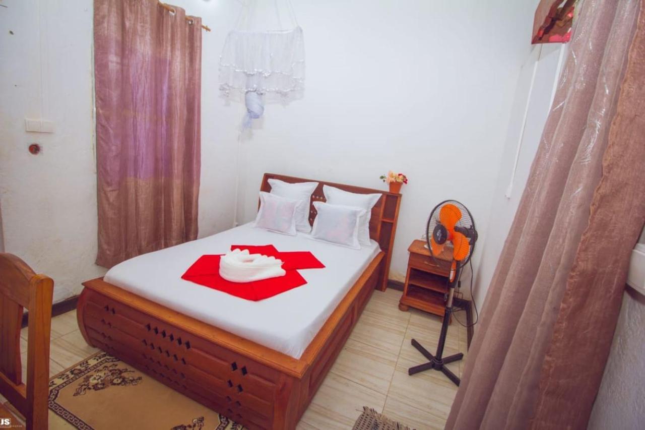 Hotel National Ambilobe Bagian luar foto