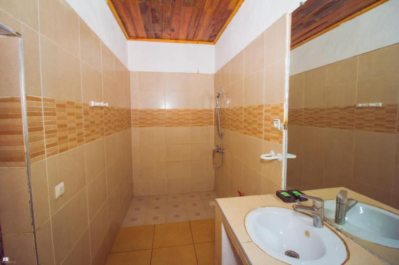 Hotel National Ambilobe Bagian luar foto